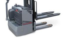 Gyalogkiséretű raklapemelák TCM PS 15