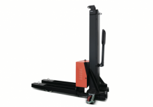 Gyalogkiséretű raklapemelák Noblelift PS05F-800