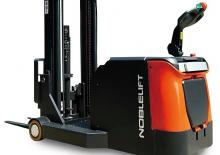 Gyalogkiséretű raklapemelák Noblelift PS30CB