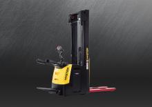 Gyalogkiséretű raklapemelák Hyster S1.6S IL