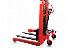 Gyalogkiséretű raklapemelák Noblelift SFH10AG