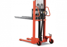 Gyalogkiséretű raklapemelák Noblelift SFHD10