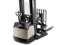 Gyalogkiséretű raklapemelák Crown SHR 5540-1.6 TL