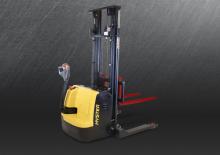Gyalogkiséretű raklapemelák Hyster SL30UT