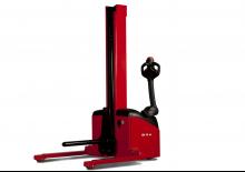 Gyalogkiséretű raklapemelák Manitou Stacky FR-D 28