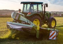 Hátra szerelhető kaszák - tárcsa és cond. John Deere 328A