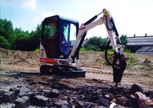 Hidraulikus törők Bobcat B 1400