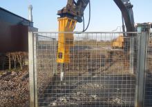 Hidraulikus törők OSA Demolition Equipment HB 100