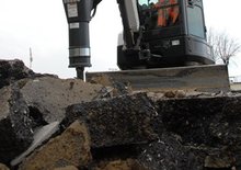 Hidraulikus törők Bobcat HB980