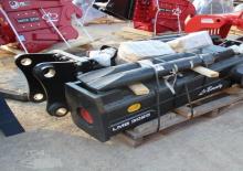 Hidraulikus törők LaBounty LMB3025