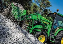 Homlokrakodók John Deere 440R 