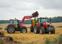 Homlokrakodók Massey Ferguson FL 4323 