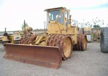 Hulladéktömörítők Caterpillar 825B