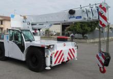 Ipari mobildaruk Valla 160 SD 