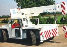 Ipari mobildaruk Valla 1725-36 SD