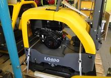 Kétirányú vibrolapok Atlas Copco LG 400