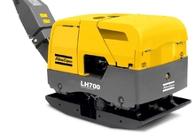 Kétirányú vibrolapok Atlas Copco LH 700