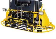 Kezelőüléses duplarotoros simtógépek Wacker CRT 36-24 A-E
