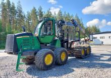 Kiközelítők John Deere 1110 E IT4