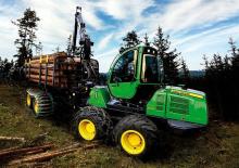 Kiközelítők John Deere 1210 E