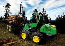 Kiközelítők John Deere 1210 E