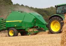 Kockabálázók John Deere 1424