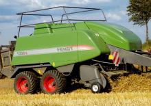 Kockabálázók Fendt 990 NE