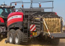 Kockabálázók Massey Ferguson MF 2370UHDTC