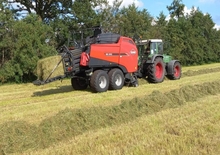 Kockabálázók Kuhn SB 890