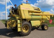 Kombájnok New Holland 1550