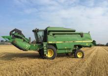 Kombájnok John Deere 2066