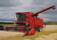 Kombájnok Case IH 525