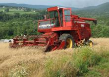 Kombájnok Massey Ferguson 750