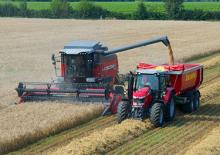 Kombájnok Massey Ferguson Activa 7340