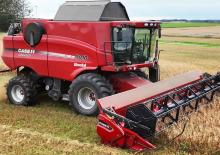 Kombájnok Case IH Axial Flow 9010