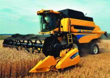 Kombájnok New Holland CSX 7080