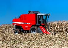 Kombájnok Massey Ferguson MF 6690