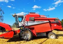 Kombájnok Massey Ferguson MF 7238