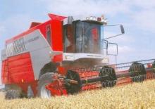 Kombájnok Massey Ferguson MF 7250