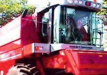 Kombájnok Massey Ferguson MF 7252