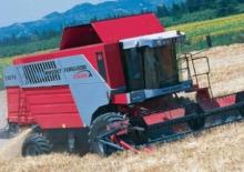 Kombájnok Massey Ferguson MF 7256