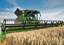 Kombájnok John Deere S 685