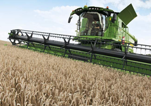 Kombájnok John Deere S 670 i