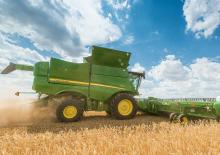 Kombájnok John Deere S780