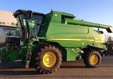 Kombájnok John Deere T 660 HM