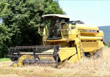 Kombájnok New Holland TC 54 HT D