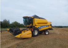 Kombájnok New Holland TC5.80 SCR