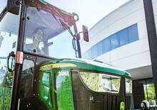 Kommuniális traktorok - elülső felfüggesztéssel John Deere 2038 R