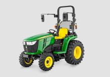 Kommuniális traktorok - elülső felfüggesztéssel John Deere 3025 E