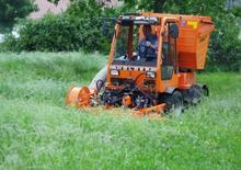 Kommuniális traktorok - elülső felfüggesztéssel Holder C 2.34 basic